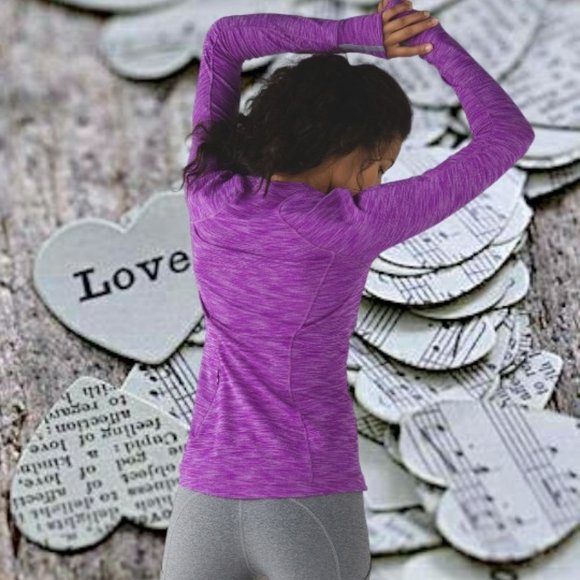 Gorgeous & Very RARE Lululemon Runderful Pullover Top in Heather Tender Violet - Picture 8 of 8